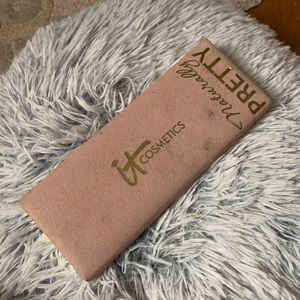 it cosmetics naturally pretty eyeshadow palette